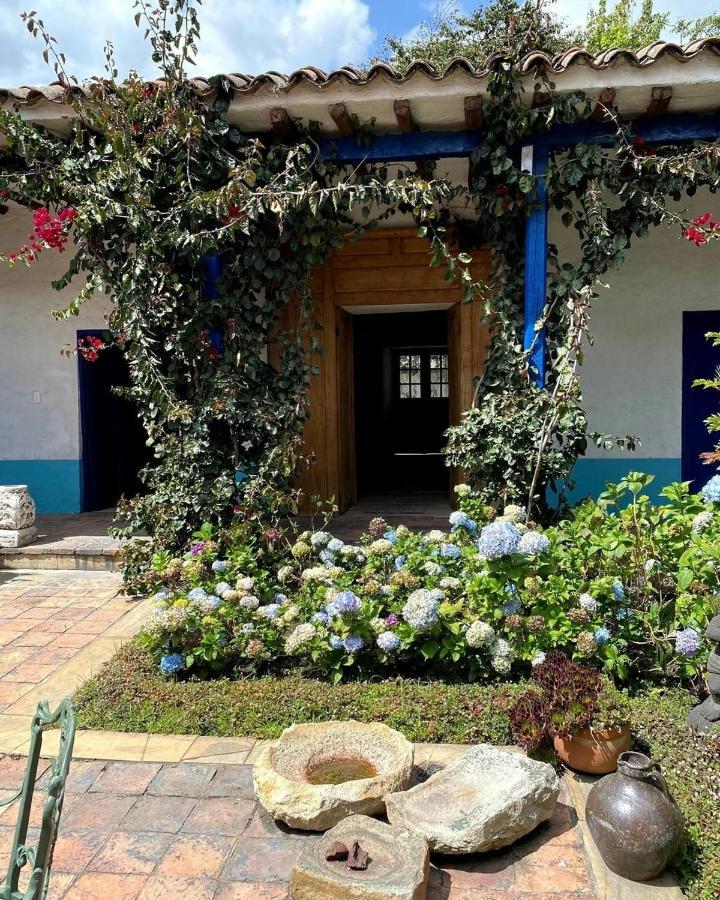 Casa La Bisbal Hotel Cucunuba Ngoại thất bức ảnh